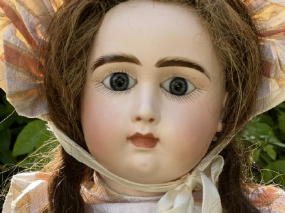 Very Rare Jullien Closed Mouth French Bebe -  26 Inch
